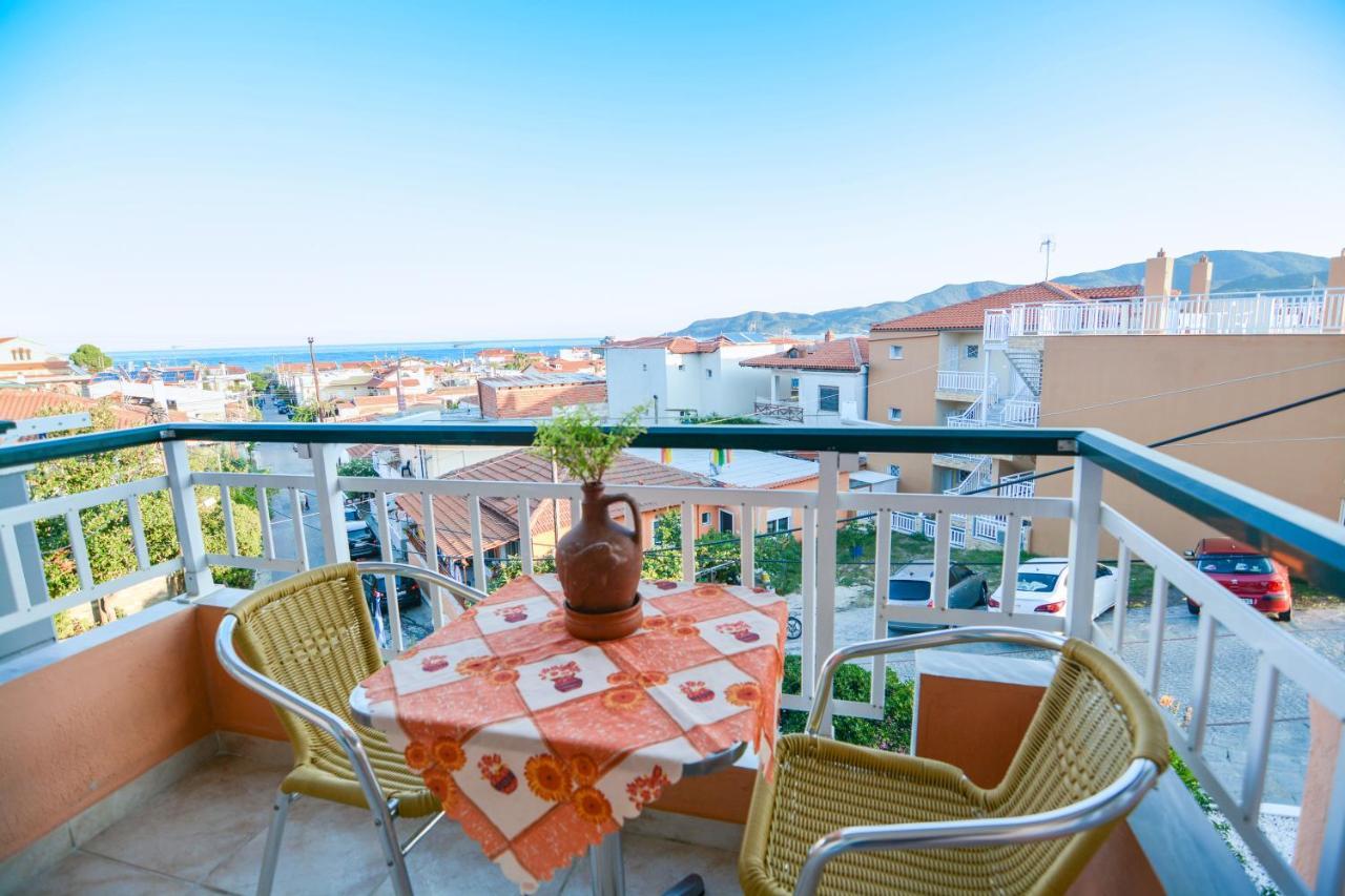 Appartamento House Toula Elegant Sarti Esterno foto